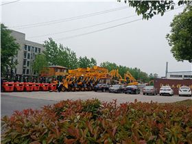 六合叉車 六合叉車