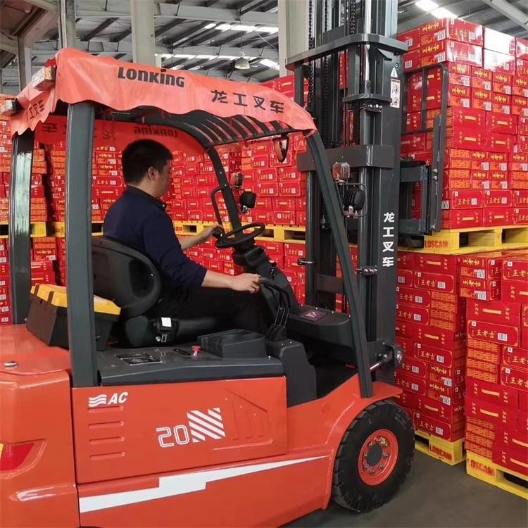 蘇州電動(dòng)叉車