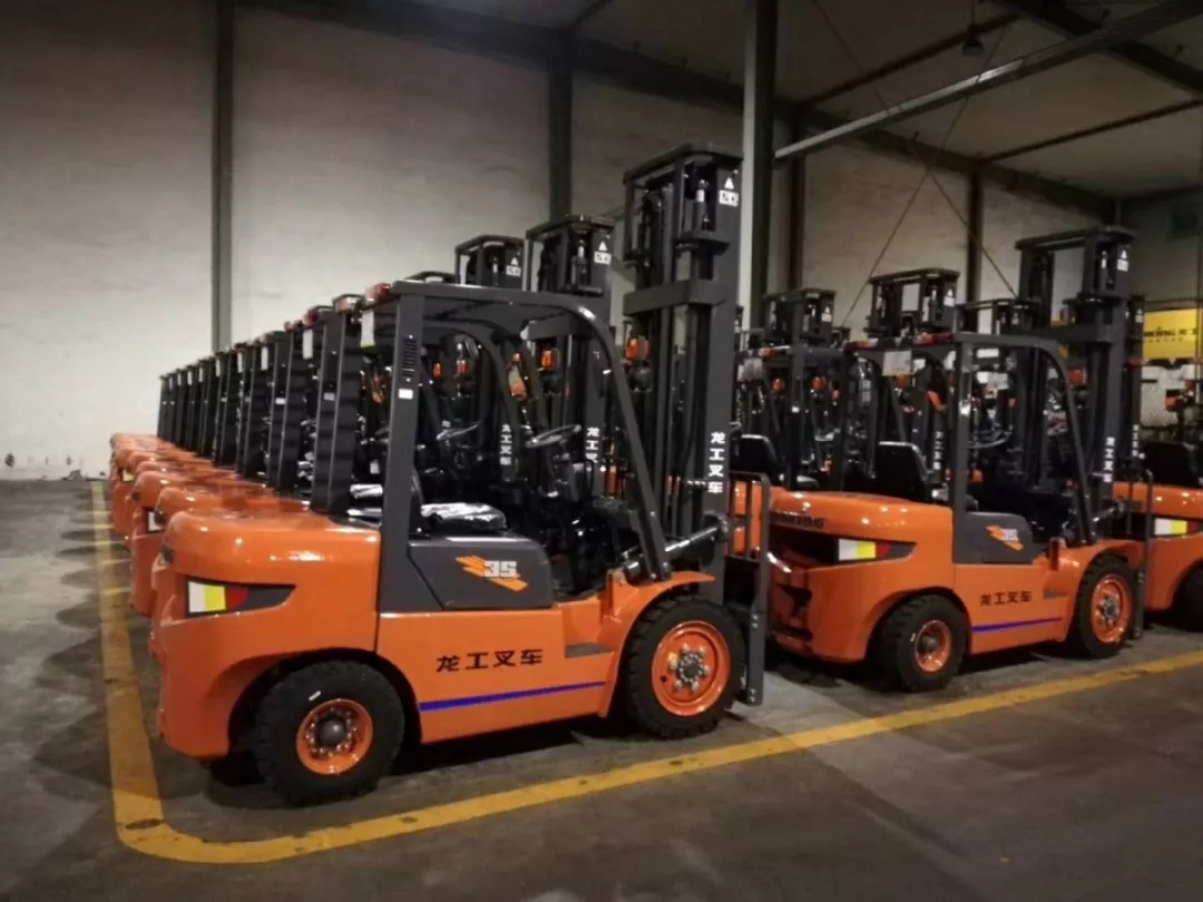 南京橋林倉儲用戶多次采購龍工叉車