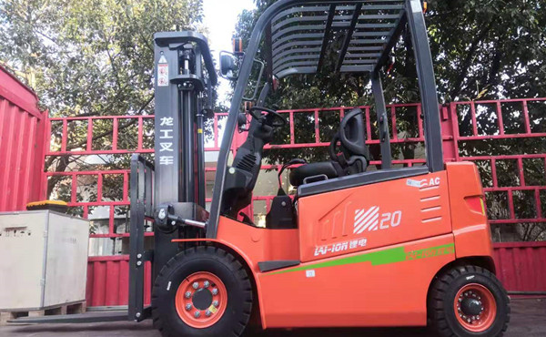 南京諾嘉電瓶叉車、鋰電池叉車銷售開門紅