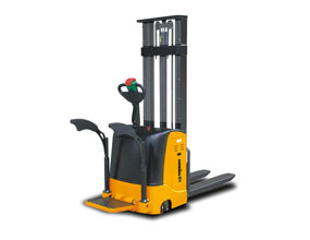 1.5噸全電動(dòng)堆垛車CDD15Y