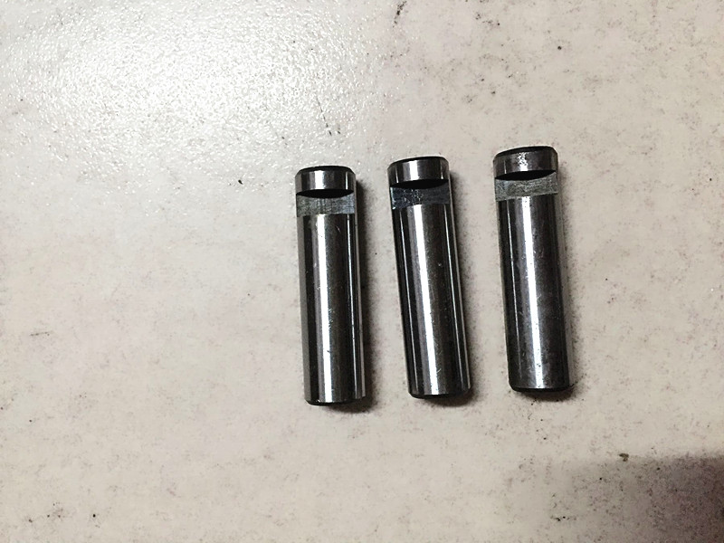 叉車轉(zhuǎn)向拉桿銷