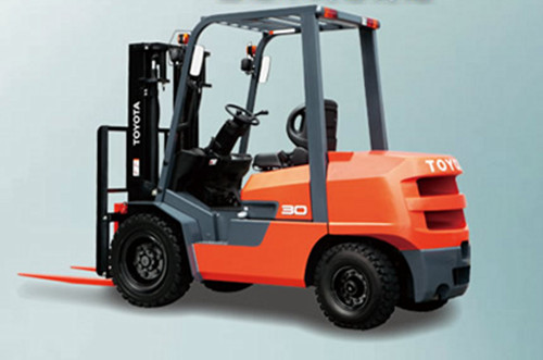 豐田平衡重式柴油叉車